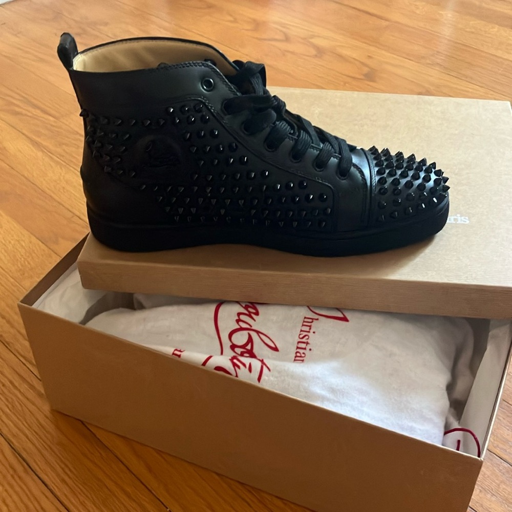 Christian Louboutins Men’s Calf/spike